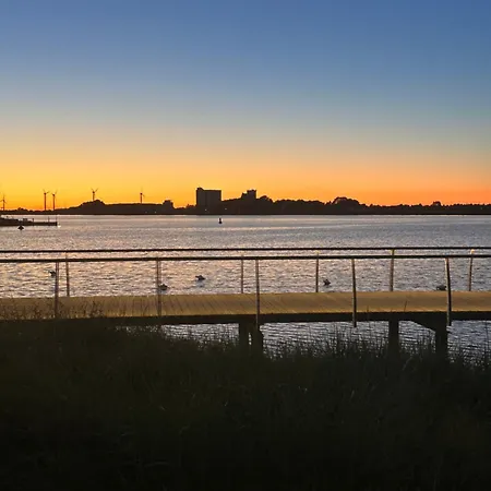 Moderne In Strandnaehe - Urlaubstraeume Am *